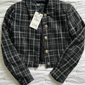 Zara Black and White Plaid Blazer Cropped Design Gold Buttons